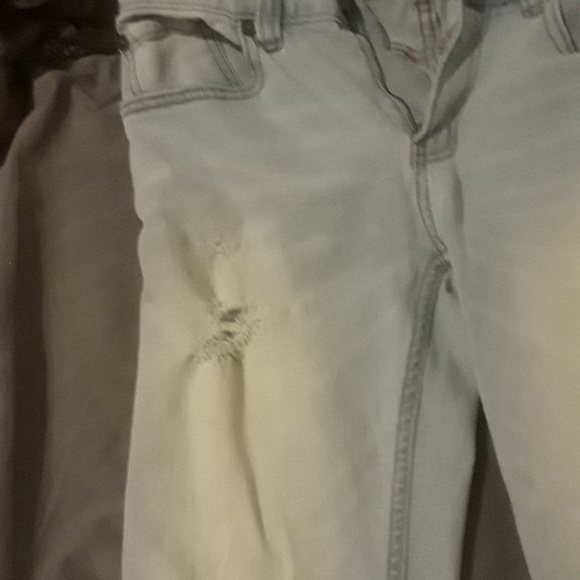 Jeans - Picture 2 of 4